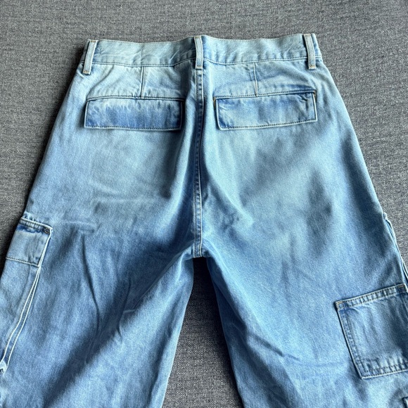 DENIM FORUM The '90s Millie Hi-rise Cargo Jean - Picture 6 of 11